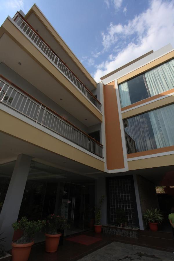 Kalton Hotel لابوان باجو المظهر الخارجي الصورة